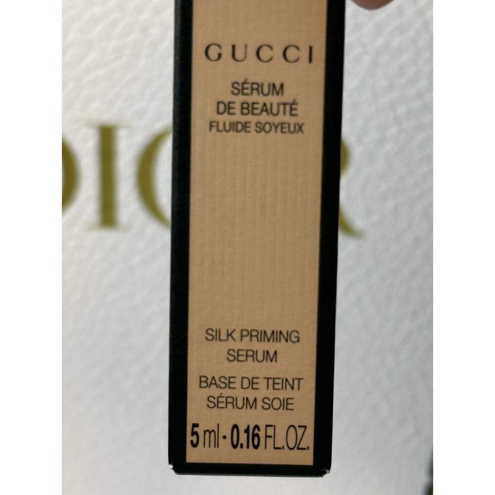 Gucci 5 pc BUNDLE -Pouch, Mascara, Felt-Tip Eyeliner, Priming Serum & Lip Colour - Picture 9 of 12